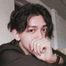 娱乐吃瓜头像男真人版,揭秘网络红人的真实面貌