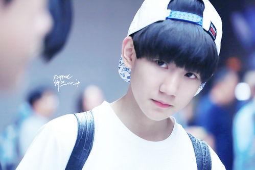 娱乐吃瓜酱王源